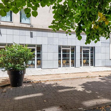 B&B Hotel Lyon Caluire Cite Internationale מראה חיצוני תמונה